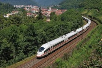 Поезда в Германии будут опаздывать на час