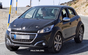 Фото: Peugeot тестирует мини-кросс 1008