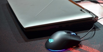 Игровой ноутбук ROG Chimera первым в мире получил 144-Гц дисплей