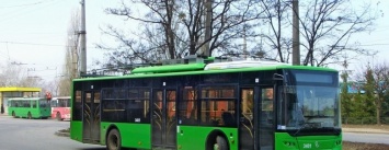 На Алексеевке ВАЗ врезался в троллейбус