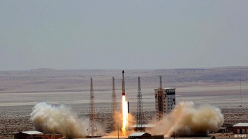 Министр обороны назвал ракетную программу приоритетом для Ирана