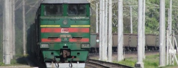 В Кременчуге поезд зацепил мужчину, гулявшего по рельсам