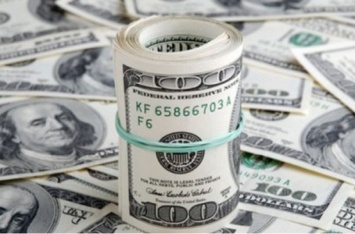 Украинцев предупредили: самым популярным активом будет наличный доллар