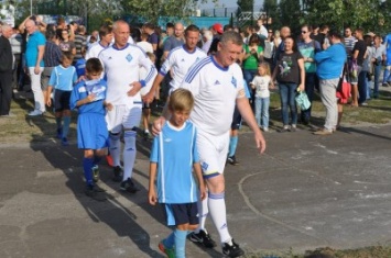 Ветераны «Динамо» на празднике в городе Украинка