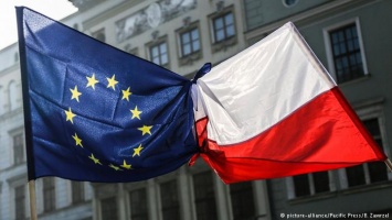 Еврокомиссия открыла второй этап штрафной процедуры против Польши