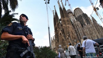Срочно: Полиция Барселоны оцепила церковь Саграда Фамилия
