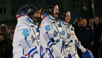 Экипаж корабля "Союз МС-06" перешел на борт МКС