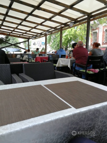 Турецкое кафе в центре города кормит граждан дурно пахнущим "Измир кефте"