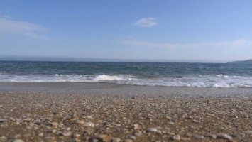 Пляжи переполнены: в Крыму наступил бархатный не сезон (фото)