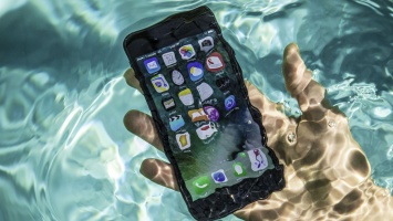 Почему iPhone 7 и iPhone 7 Plus не защищены от погружения в воду