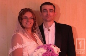 Необычная свадьба: заключенный за жестокое убийство женился на верующей