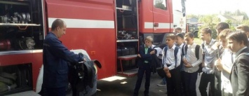 В Краматорске дети познакомились с профессией спасателя