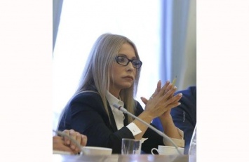 Тимошенко расплела косу