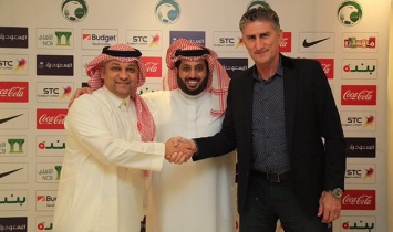 Экс-тренер Аргентины сменил ОАЭ на Саудовскую Аравию
