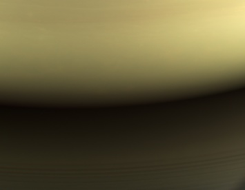 NASA опубликовало последнее фото, сделанное зондом Кассини