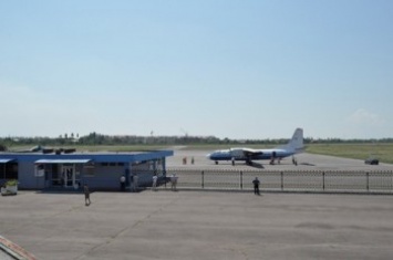 Ужгородский аэропорт нужно отдать в пользование авиакомпании из Евросоюза - Москаль