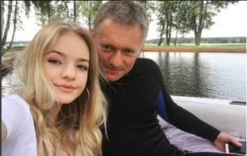 Дочь Пескова, укравшая чужую статью, удалила свой Instagram