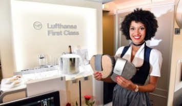 Бортпроводники авиакомпании Lufthansa оденут трахтен на время Октоберфеста