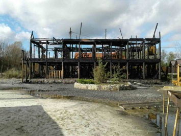 На закарпатском курорте Солотвино опять сгорела турбаза
