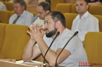 Директор КП "ЭЛУ автодорог" в очередной раз пообещала - на этот раз народному депутату: Все проблемы с ливневкой на Гречишникова будут устранены