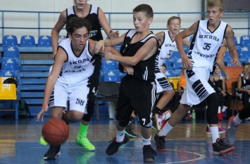 «Кубок Черного моря» выиграли баскетболисты киевской СДЮШОР