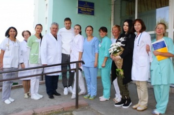 Артем и Анна КРАВЕЦ купили оборудование для родильного отделения больницы