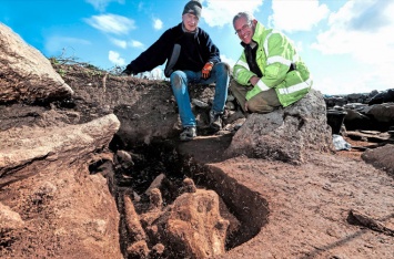 Археологи нашли средневековую могилу с нечеловеческими останками