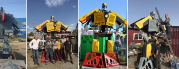 В Николаеве создали уникального 3-метрового робота "Тепловозмэна", - ФОТО