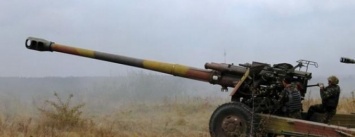 Боевики «ЛНР» проводят артиллерийские учения