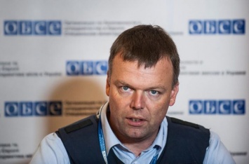 Хуг отметил, что на Донбассе не соблюдается соглашение обеими сторонами
