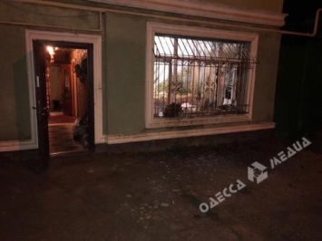 Подробности взрыва в Одессе: гранату бросили в дом директора яхт-клуба морвокзала, в котором находился ребенок (видео)