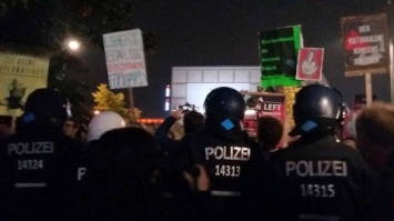 В Берлине - стихийный митинг против "нацистов AfD", занявших третье место на выборах