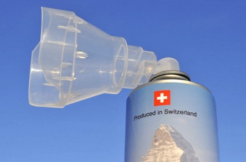 Швейцарцы начали продавать Китаю альпийский воздух в бутылках