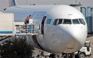 Авиасообщение в Казахстане оказалось под угрозой срыва из-за прекращения поставок керосина из России