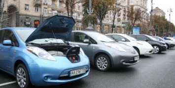 В Киеве собралось рекордное количество электромобилей
