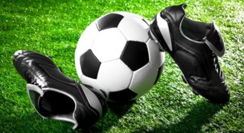 В Сумах завершился футбольный турнир среди юношей