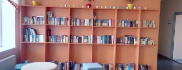 Юрьевская опорная школа пополнилась новыми книгами и мебелю