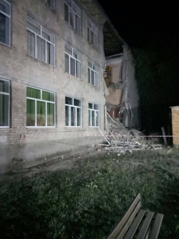 Экспертиза показала, что обвалившееся здание школы в Новом Буге не подлежит использованию до капитального ремонта