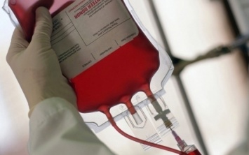 В больнице Мечникова доноры Днепра сдали более 100 литров крови