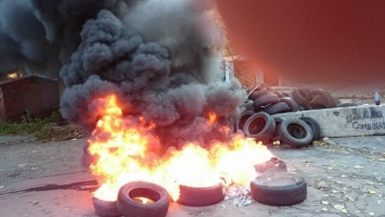Над Киевом снова дым горящих шин