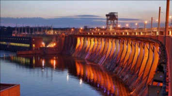 ДнепроГЭС - 85: интересные факты и фото старейшей электростанции