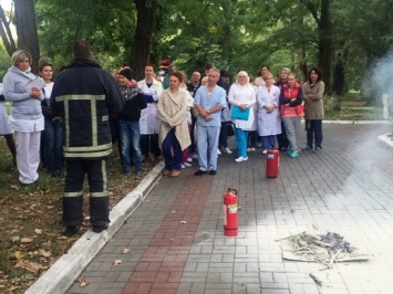 В медучреждениях Одессы проводят занятия по противопожарной защите