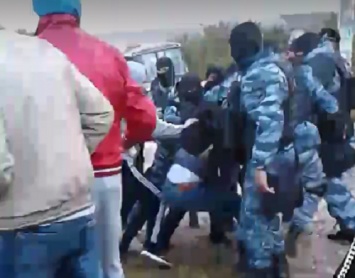 Силовики во время обысков провоцировали крымских татар - Джелял (ФОТО, ВИДЕО)