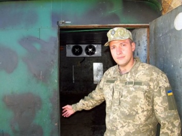 Украинский армеец изобрел и собрал супер-холодильник на Луганщине