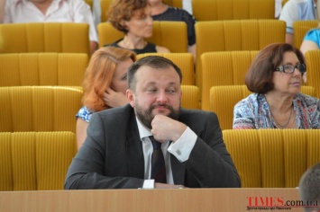 Депутаты Николаевского облсовета пожаловались премьер-министру на вице-губернатора Кушнира