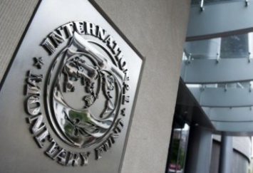 Данилюк отрицает досрочное прекращение сотрудничества с МВФ