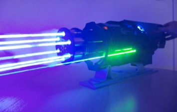 Китайцы создали контртеррористическую лазерную пушку