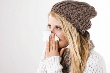 Осень, и вновь актуальны рецепты народной медицины от простуды. 10 лучших из них