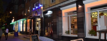 Мариупольские журналисты узнали, что скрывает ресторан в стиле фьюжн