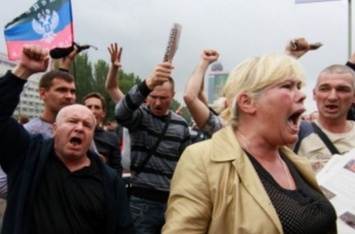 Россиянам бы такие зарплаты и цены: жители оккупированного Донбасса устроили истерику в сети
